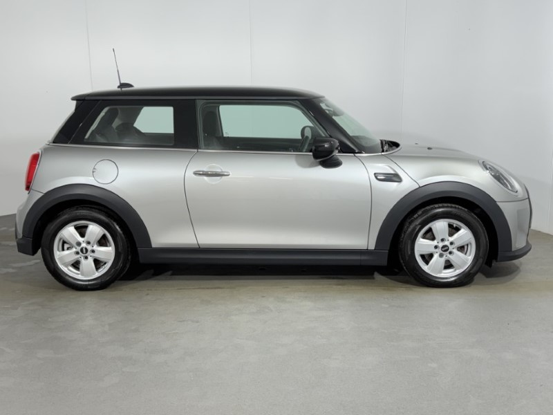 2023 (73) MINI HATCHBACK 1.5 Cooper Classic 3dr Auto 5166726
