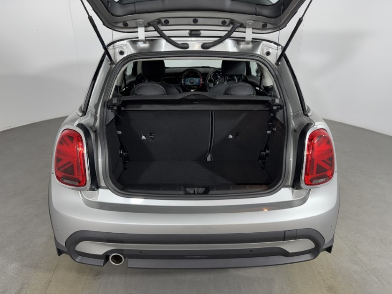 2023 (73) MINI HATCHBACK 1.5 Cooper Classic 3dr Auto 5166708