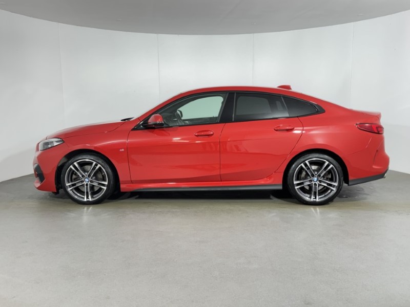 2023 (23) BMW 2 SERIES 220i M Sport 4dr Step Auto 5111068