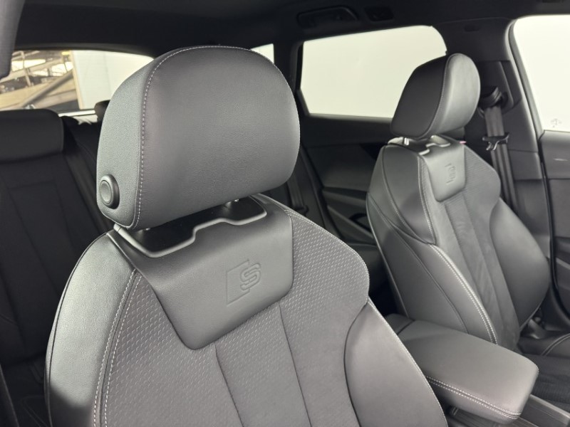 2024 (74) AUDI A4 35 TFSI Black Edition 5dr S Tronic 5077828