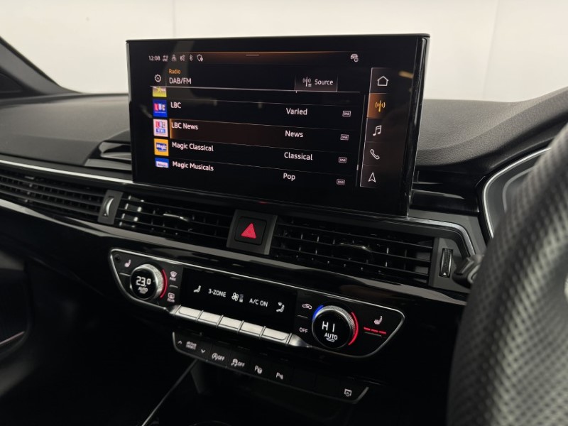 2024 (74) AUDI A4 35 TFSI Black Edition 5dr S Tronic 5077818