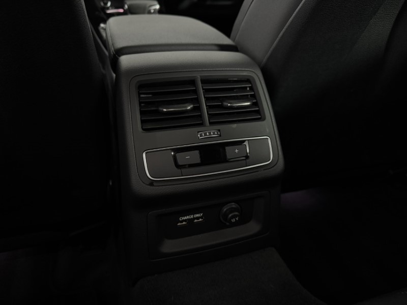 2024 (74) AUDI A4 35 TFSI Black Edition 5dr S Tronic 5077872