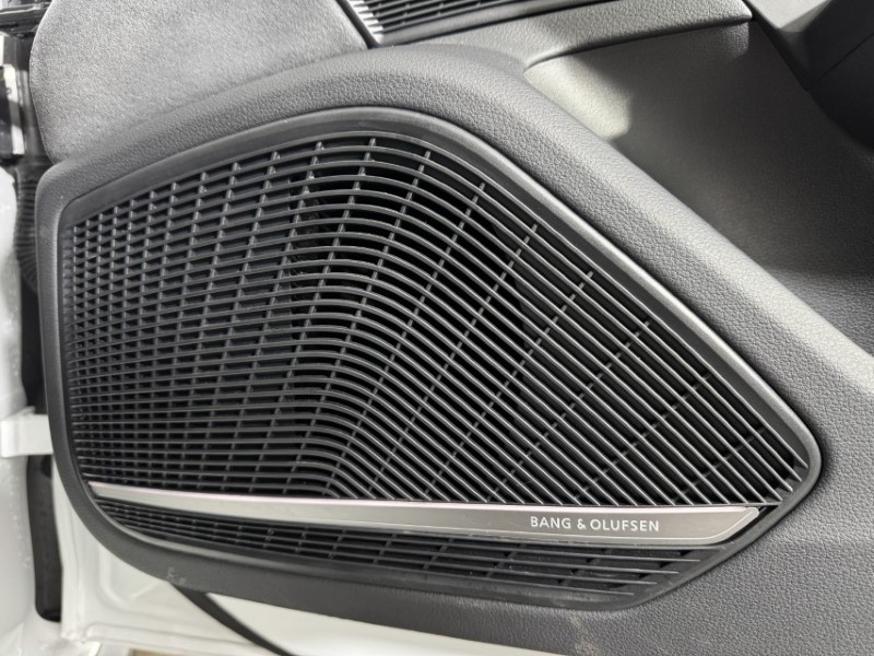 2024 (74) AUDI A4 35 TFSI Black Edition 5dr S Tronic 5077825