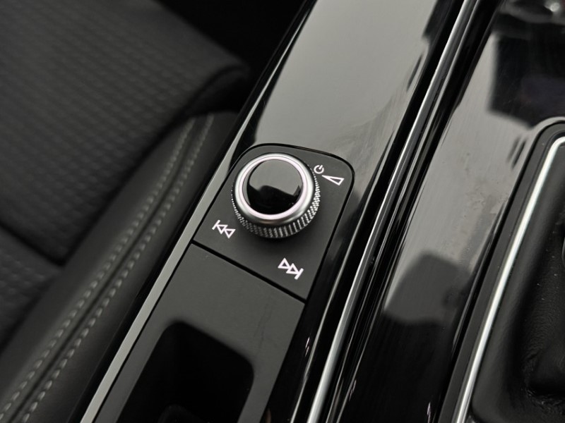 2024 (74) AUDI A4 35 TFSI Black Edition 5dr S Tronic 5077814