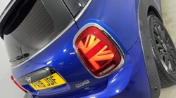 2019 (19) MINI HATCHBACK 1.5 Cooper Classic II 3dr 5111110