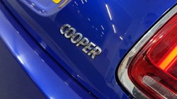 2019 (19) MINI HATCHBACK 1.5 Cooper Classic II 3dr 5111111