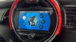 2019 (19) MINI HATCHBACK 1.5 Cooper Classic II 3dr 5111084