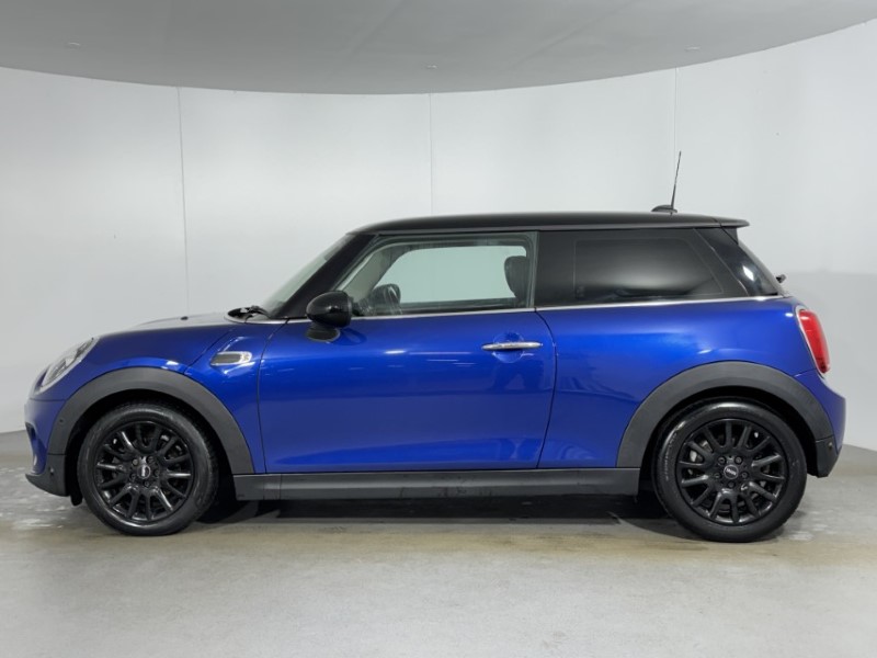 2019 (19) MINI HATCHBACK 1.5 Cooper Classic II 3dr 5111122