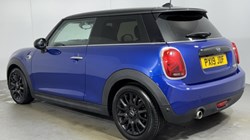2019 (19) MINI HATCHBACK 1.5 Cooper Classic II 3dr 5111130