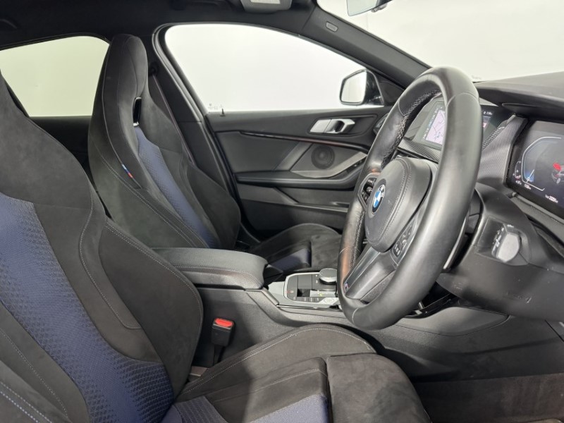 2023 (23) BMW 1 SERIES M135i xDrive 5dr Step Auto 5121243