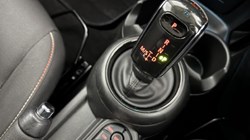 2023 (23) MINI HATCHBACK 1.5 Cooper Classic Premium 5dr Auto 5228395
