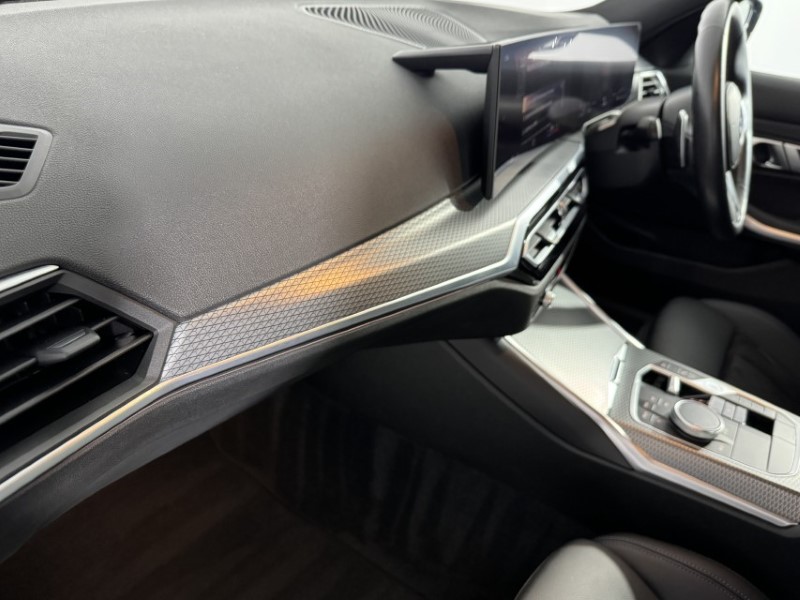 2023 (23) BMW 3 SERIES 320i M Sport 4dr Step Auto 5206142