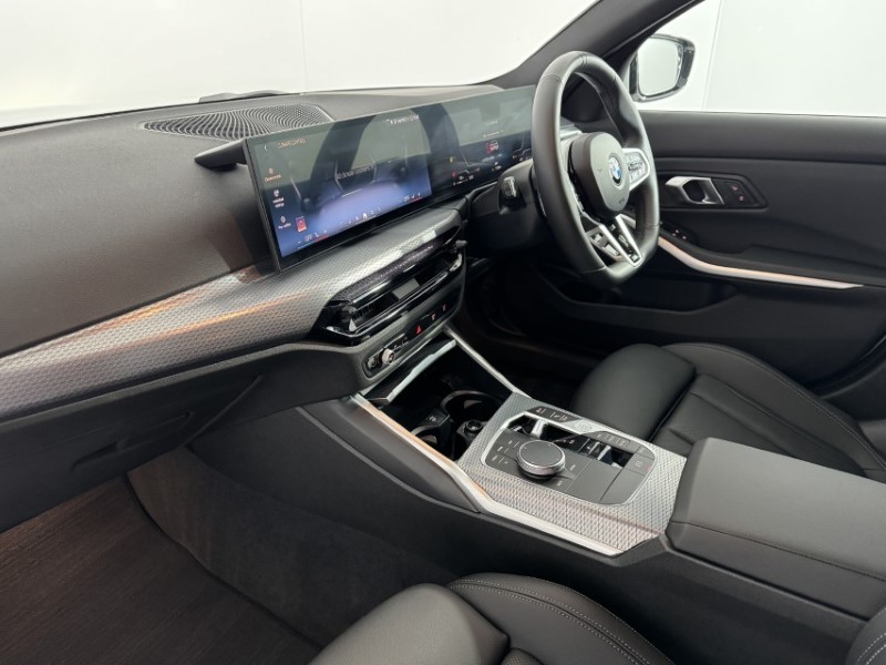 2025 (25) BMW 3 SERIES 320i M Sport 4dr Step Auto 5151708