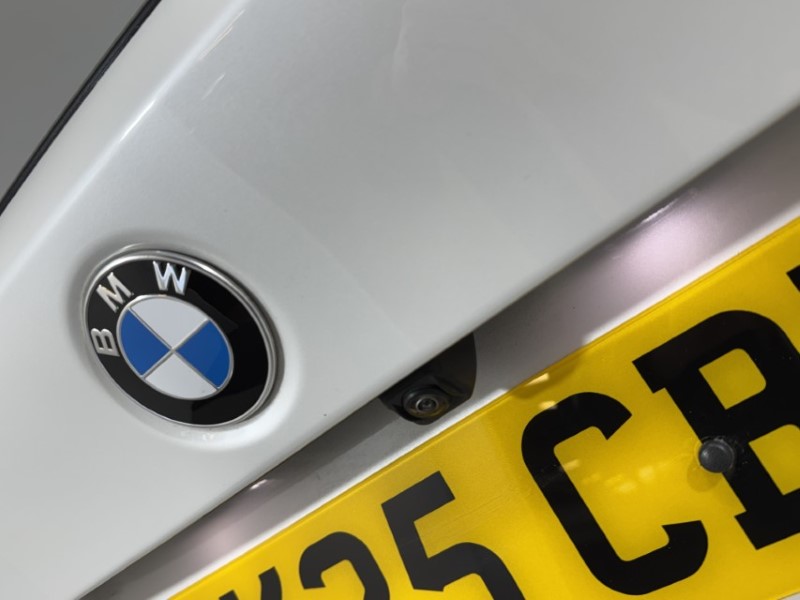 2025 (25) BMW 3 SERIES 320i M Sport 4dr Step Auto 5151697