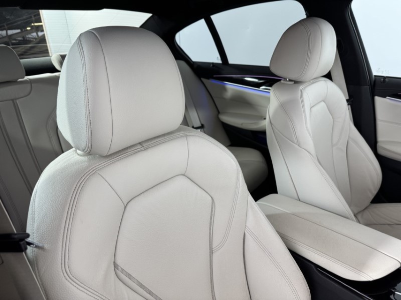 2022 (72) BMW 5 SERIES 520d xDrive MHT M Sport 4dr Step Auto 5112811