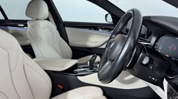 2022 (72) BMW 5 SERIES 520d xDrive MHT M Sport 4dr Step Auto 5112810