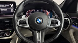 2022 (72) BMW 5 SERIES 520d xDrive MHT M Sport 4dr Step Auto 5112790