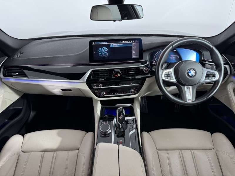 2022 (72) BMW 5 SERIES 520d xDrive MHT M Sport 4dr Step Auto 5112843