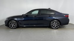2022 (72) BMW 5 SERIES 520d xDrive MHT M Sport 4dr Step Auto 5112872