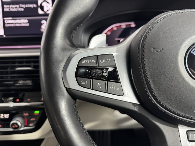 2022 (72) BMW 5 SERIES 520d xDrive MHT M Sport 4dr Step Auto 5112791