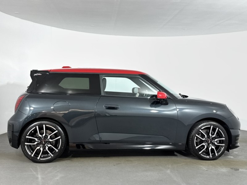 2024 (24) MINI COOPER 160kW SE Sport 54kWh 3dr Auto 5189588