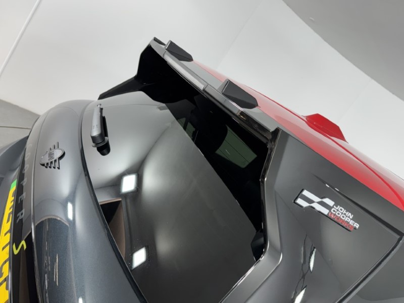 2024 (24) MINI COOPER 160kW SE Sport 54kWh 3dr Auto 5189532