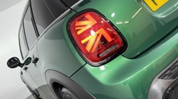 2023 (73) MINI HATCHBACK 1.5 Cooper Sport Premium 5dr Auto 5158180