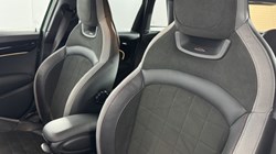 2023 (73) MINI HATCHBACK 1.5 Cooper Sport Premium 5dr Auto 5158187