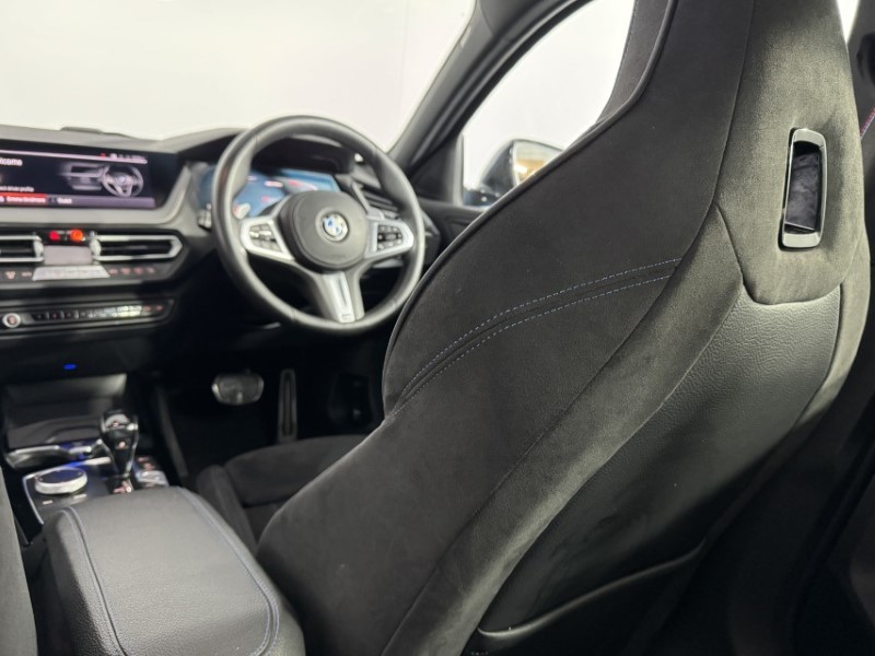 2020 (20) BMW 1 SERIES M135i xDrive 5dr Step Auto 5136417