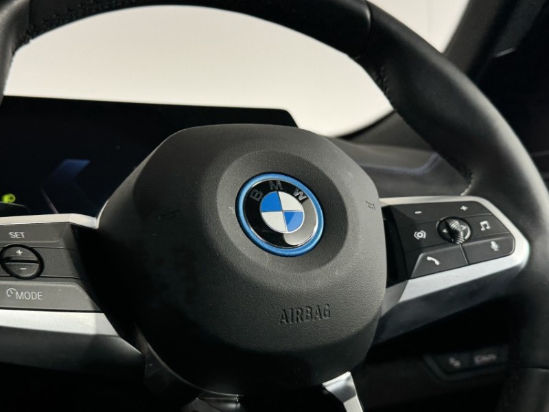 2026 (26) BMW iX2 150kW eDrive20 Shadow Edition 65kWh 5dr Auto 5754023