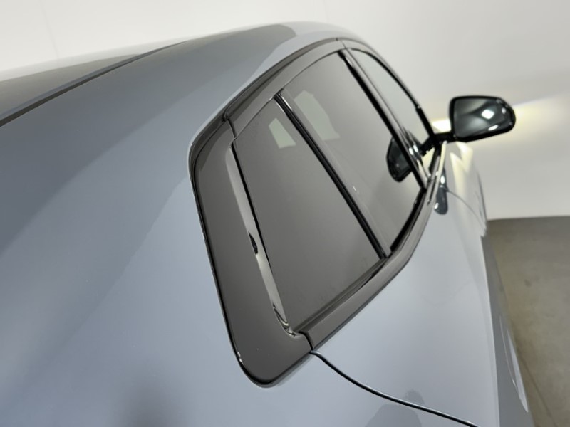2026 (26) BMW iX2 150kW eDrive20 Shadow Edition 65kWh 5dr Auto 5754053