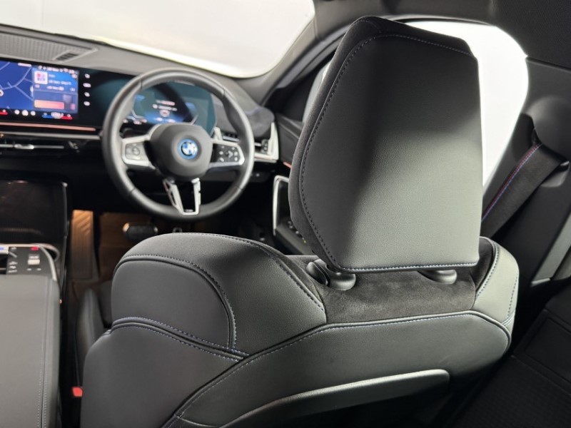 2026 (26) BMW iX2 150kW eDrive20 Shadow Edition 65kWh 5dr Auto 5754065