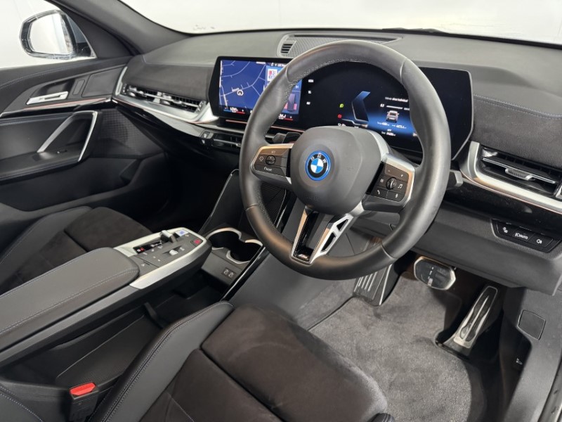 2026 (26) BMW iX2 150kW eDrive20 Shadow Edition 65kWh 5dr Auto 5754040