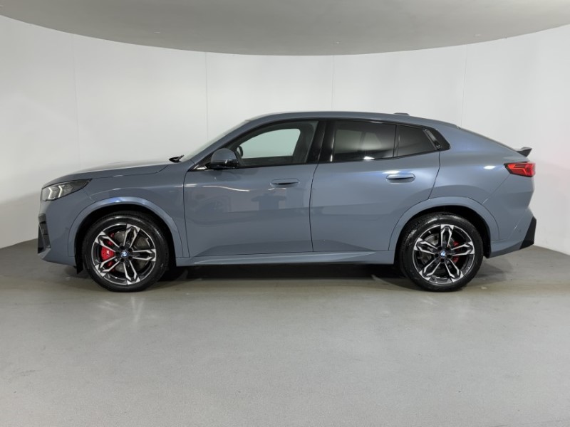 2026 (26) BMW iX2 150kW eDrive20 Shadow Edition 65kWh 5dr Auto 5754076