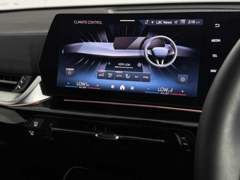 2026 (26) BMW iX2 150kW eDrive20 Shadow Edition 65kWh 5dr Auto 5754037