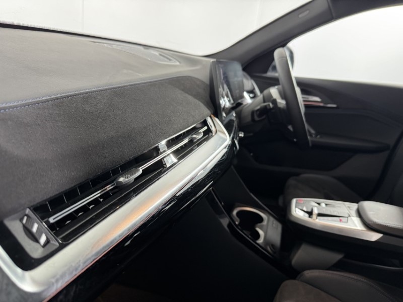 2026 (26) BMW iX2 150kW eDrive20 Shadow Edition 65kWh 5dr Auto 5754068