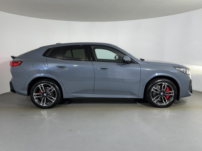 2026 (26) BMW iX2 150kW eDrive20 Shadow Edition 65kWh 5dr Auto 5754069