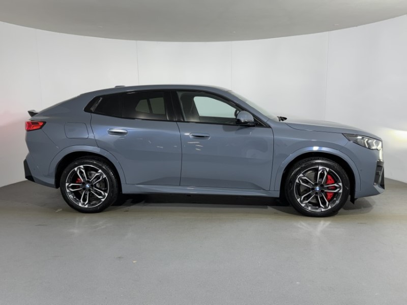 2026 (26) BMW iX2 150kW eDrive20 Shadow Edition 65kWh 5dr Auto 5754071