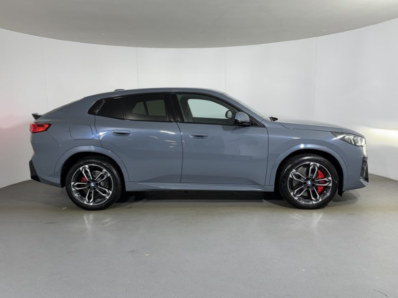 2026 (26) BMW iX2 150kW eDrive20 Shadow Edition 65kWh 5dr Auto 5754070