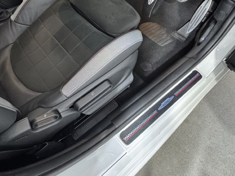 2023 (73) MINI HATCHBACK 1.5 Cooper Sport Premium 5dr Auto 5201784