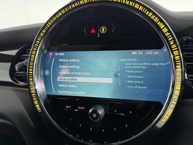 2023 (73) MINI HATCHBACK 1.5 Cooper Sport Premium 5dr Auto 5201777