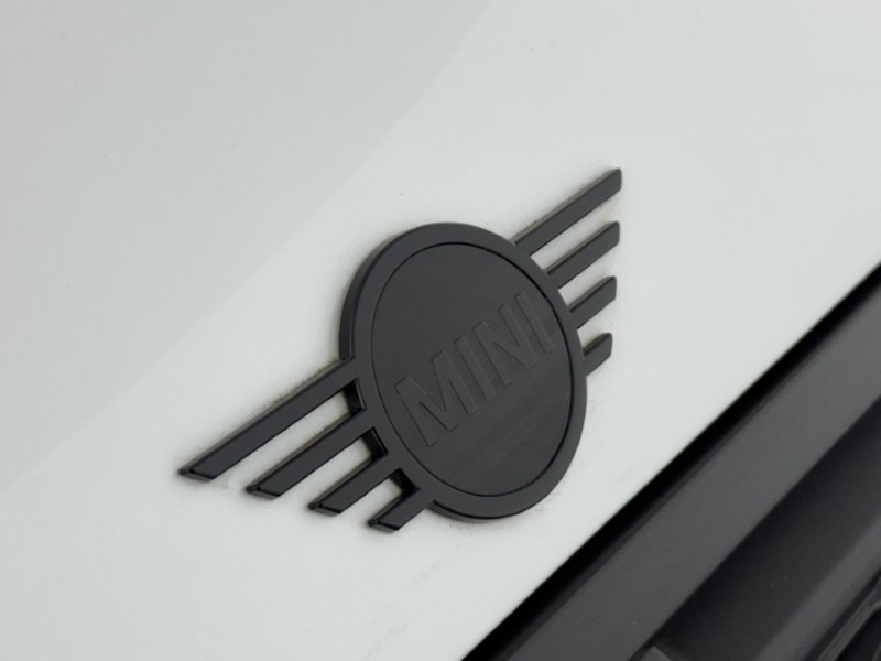 2023 (73) MINI HATCHBACK 1.5 Cooper Sport Premium 5dr Auto 5201790