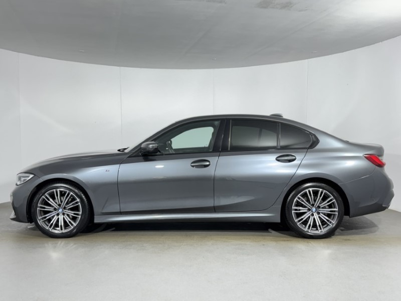 2021 (71) BMW 3 SERIES 318i M Sport 4dr Step Auto 5157037