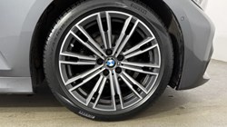 2021 (71) BMW 3 SERIES 318i M Sport 4dr Step Auto 5157005