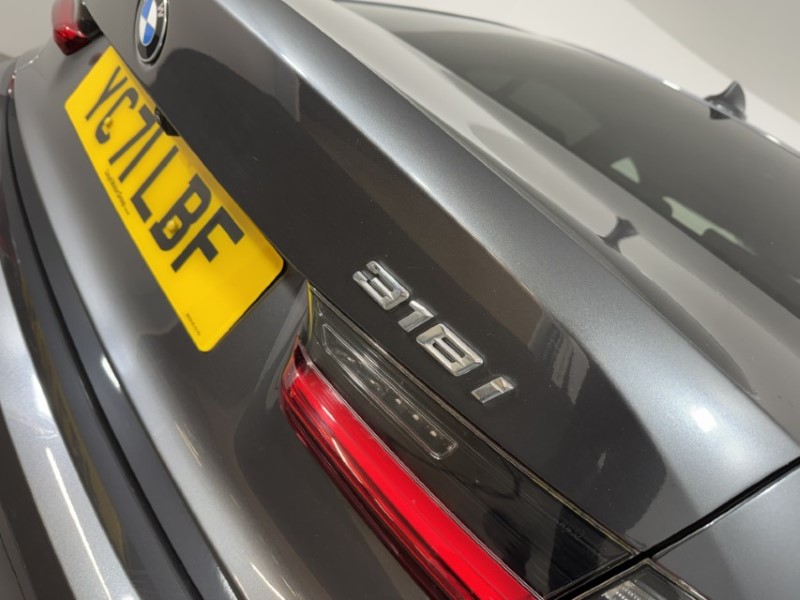 2021 (71) BMW 3 SERIES 318i M Sport 4dr Step Auto 5157014