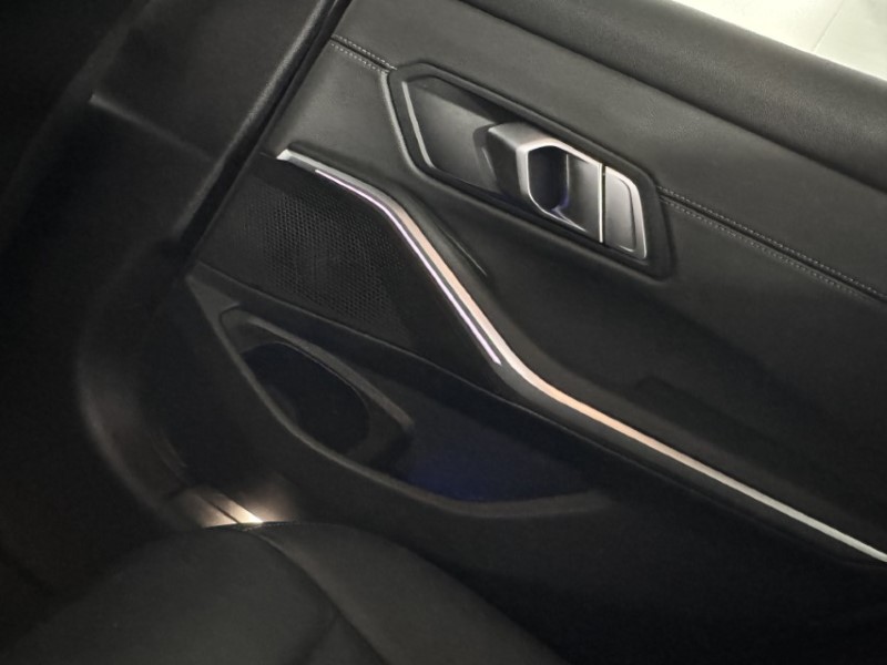 2021 (71) BMW 3 SERIES 318i M Sport 4dr Step Auto 5157022