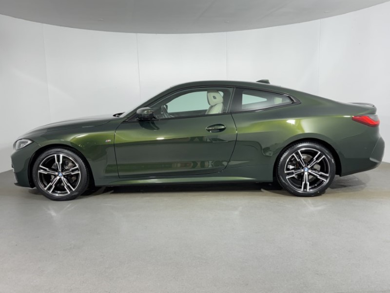 2022 (22) BMW 4 SERIES 420i xDrive M Sport 2dr Step Auto 5227565