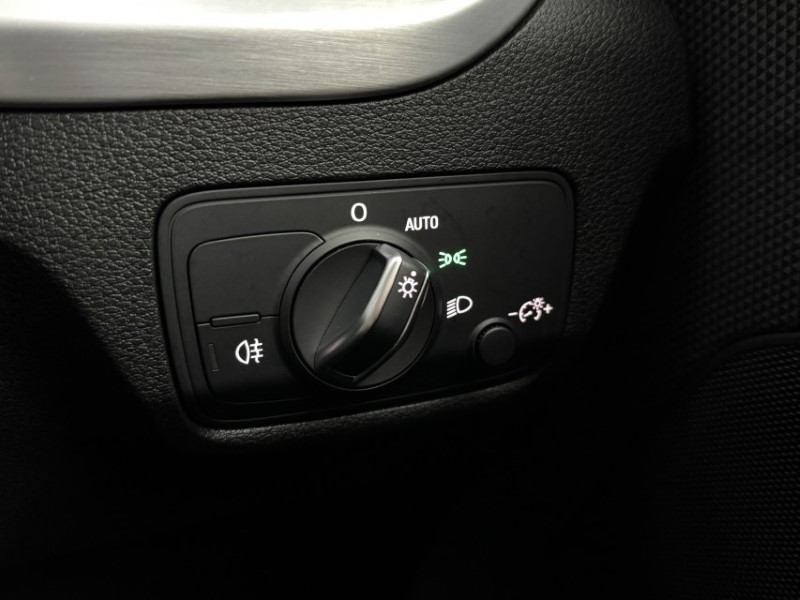 2024 (24) AUDI Q2 35 TFSI Black Edition 5dr 5151915