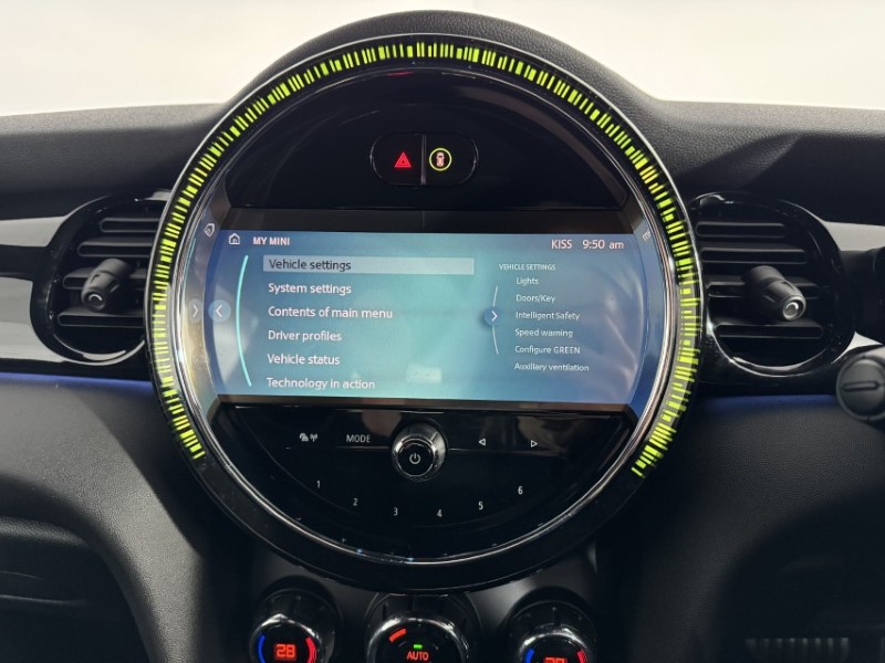 2024 (24) MINI HATCHBACK 1.5 Cooper Sport Premium 5dr Auto 5207596