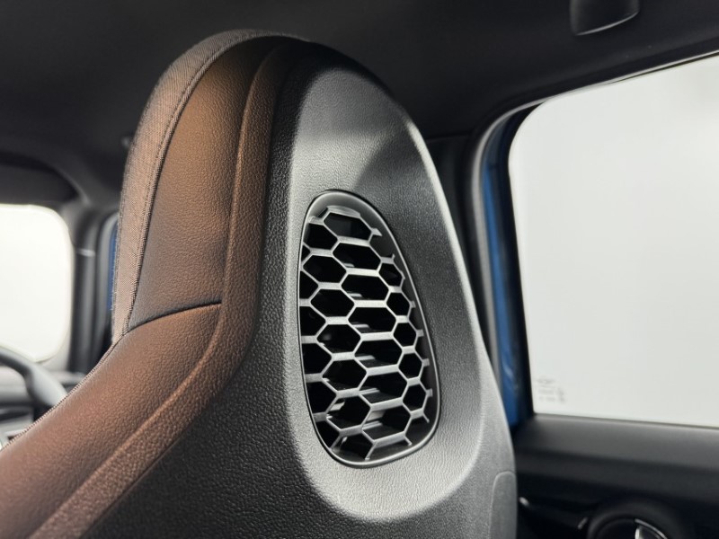 2024 (24) MINI HATCHBACK 1.5 Cooper Sport Premium 5dr Auto 5207656